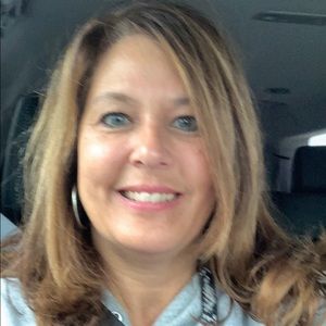 Meet your Posher, Paula